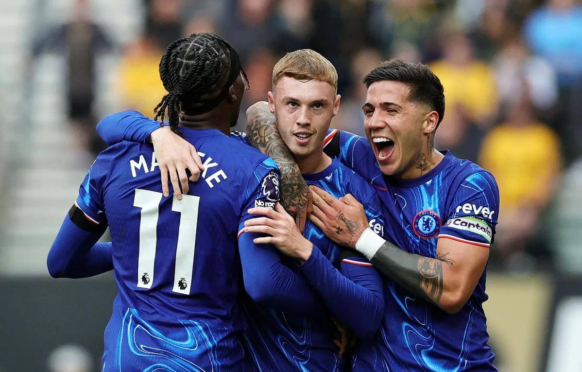 在当今足坛 在当今足坛