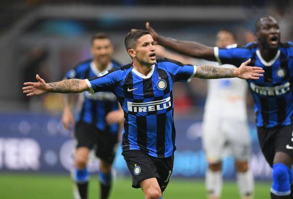 都面臨類似 都面臨類似