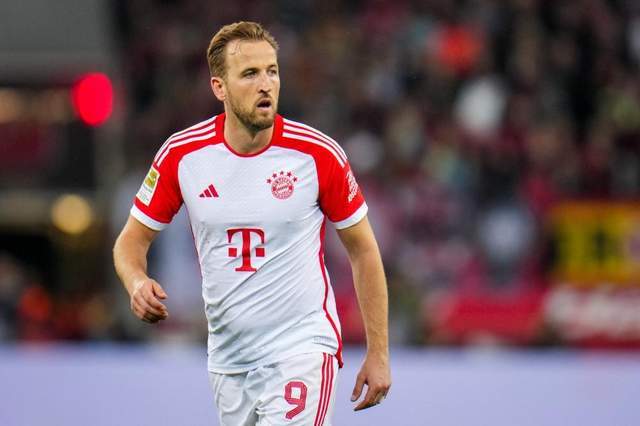 本泽马式 本泽马式